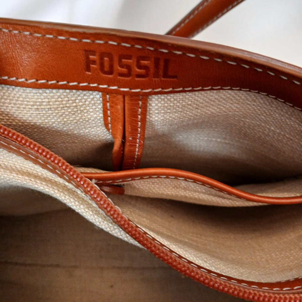 Fossil Vintage Orange Leather Shoulder Bag - Picture 6 of 13